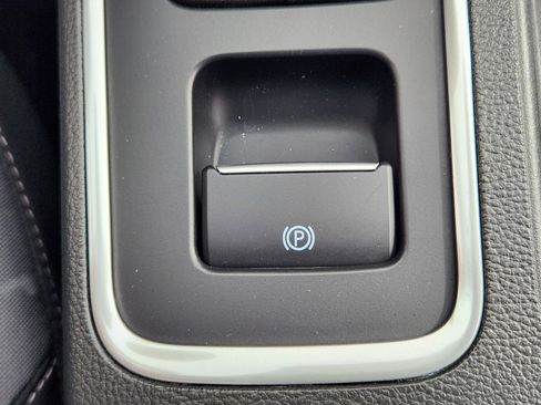 Certified 2017 Ford Escape S image 27