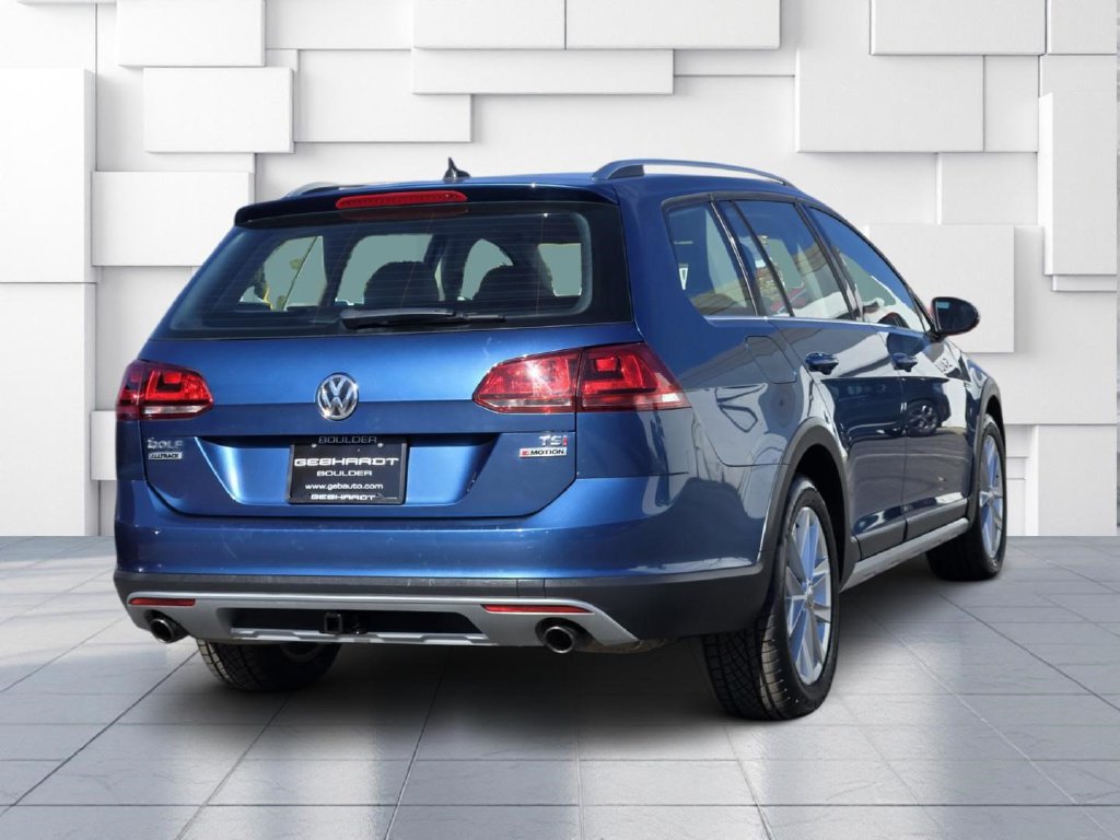 Used 2017 Volkswagen Golf Alltrack S AWD/4WD image 7