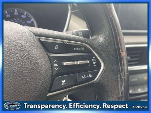 Used 2019 Hyundai Santa Fe SE image 20