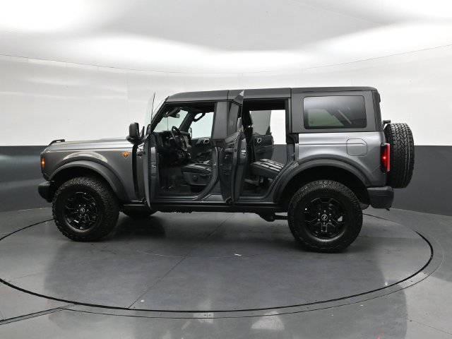 Used 2026 Ford Bronco Badlands AWD/4WD image 42