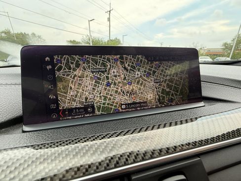 Used 2018 BMW M3 w/ Executive Package image 29