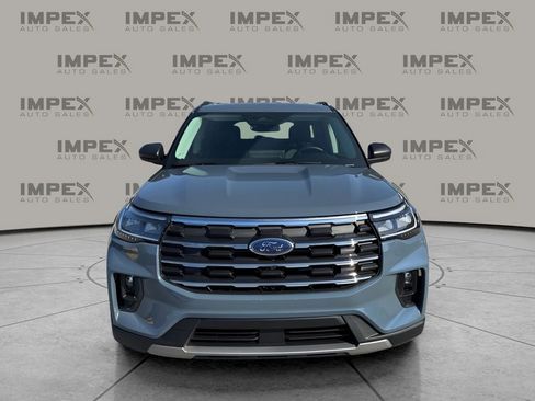 Used 2026 Ford Explorer Active w/ Active Comfort Package image 8