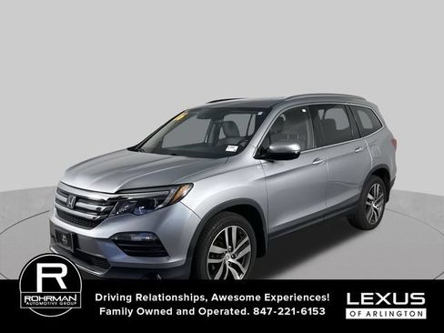 Used 2016 Honda Pilot Touring image 1