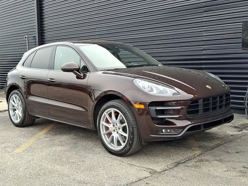 Certified 2017 Porsche Macan Turbo AWD/4WD image 9