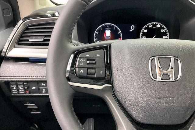 Certified 2026 Honda Odyssey Touring image 23