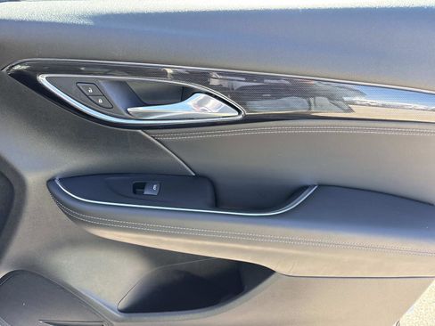 Certified 2023 Buick Envision Preferred image 33