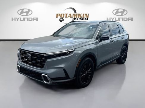 Used 2025 Honda CR-V Sport Touring image 1