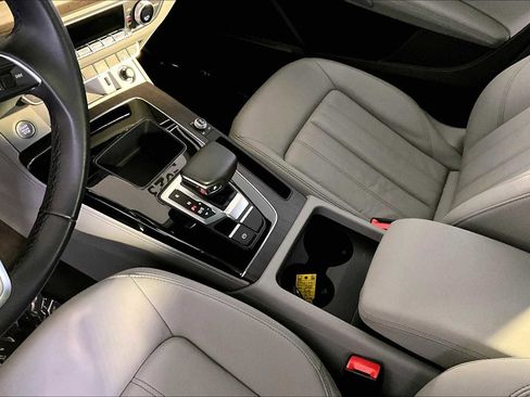 Used 2023 Audi Q5 2.0T Premium Plus w/ Premium Plus Package image 16