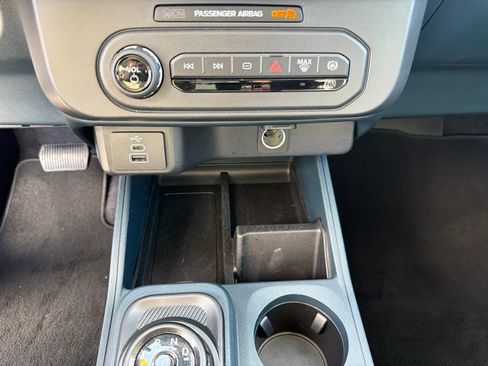 Used 2025 Ford Maverick XL w/ Equipment Group 102A AWD/4WD image 26