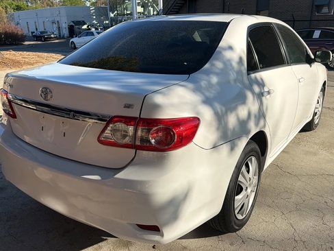 Used 2012 Toyota Corolla LE image 5