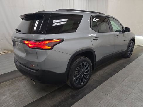 Used 2023 Chevrolet Traverse RS AWD/4WD image 3