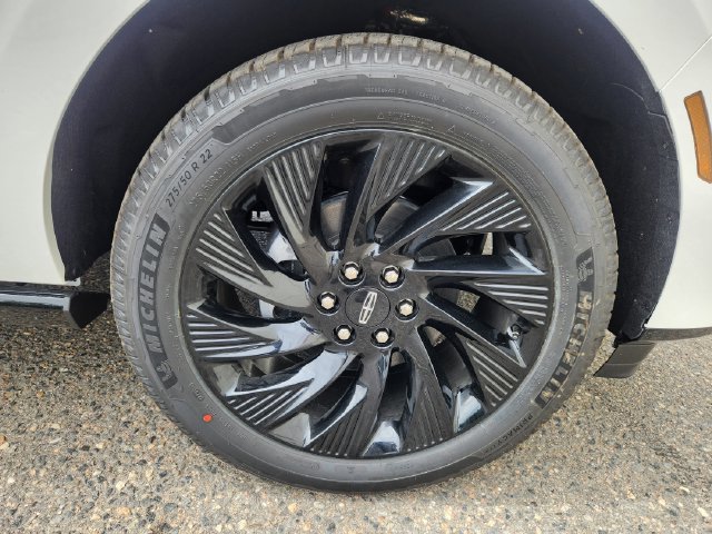New 2026 Lincoln Navigator L Reserve w/ Jet Appearance Package AWD/4WD image 18