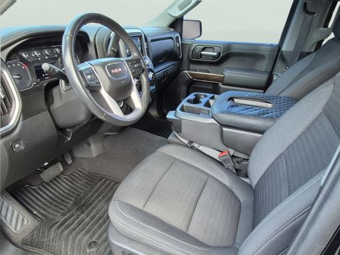 Used 2020 GMC Sierra 1500 SLE w/ SLE Value Package RWD image 19