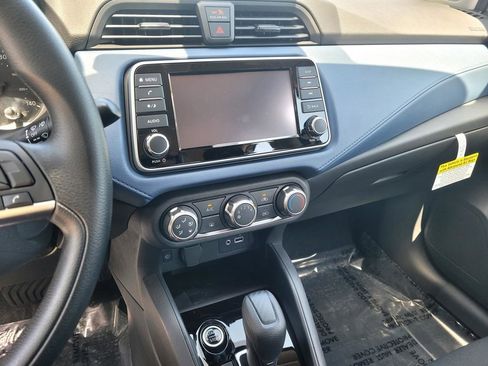New 2025 Nissan Versa SV w/ Trunk Package FWD image 14