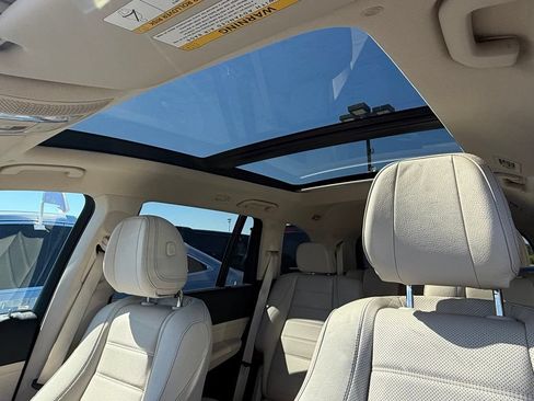 Used 2023 Mercedes-Benz GLS 450 4MATIC image 18