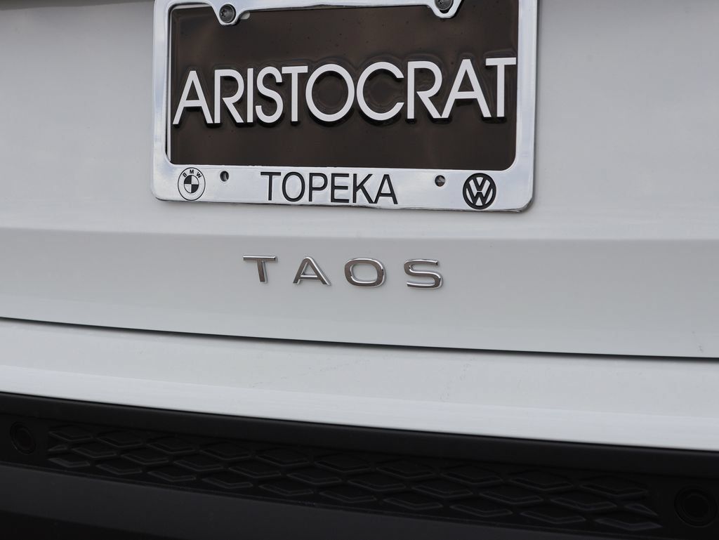 New 2026 Volkswagen Taos SE AWD/4WD image 34