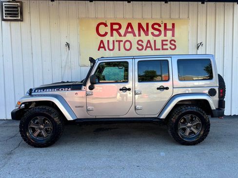 Used 2018 Jeep Wrangler Unlimited Rubicon AWD/4WD image 2