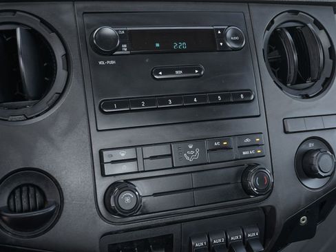 Used 2016 Ford F650 2WD Regular Cab Super Duty image 24