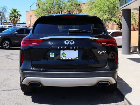 Used 2019 INFINITI QX50 Pure FWD image 11