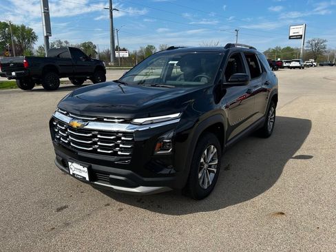 New 2026 Chevrolet Equinox LT w/ Convenience Package II AWD/4WD image 32