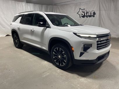 New 2026 Chevrolet Traverse LT w/ Sun and Wheel Package