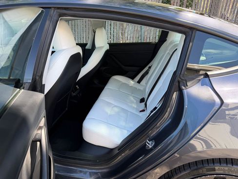Used 2023 Tesla Model 3 Performance AWD/4WD image 10