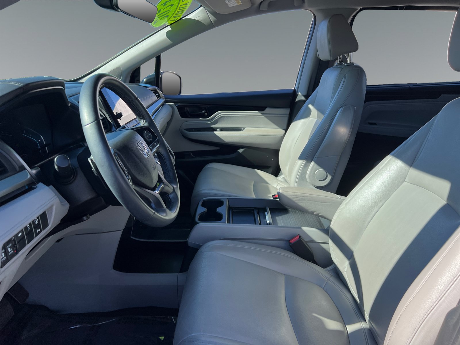 Used 2023 Honda Odyssey Touring image 9
