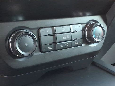 Used 2019 Ford F150 XL w/ Equipment Group 101A Mid image 18