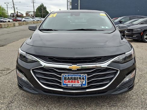 Used 2024 Chevrolet Malibu LT FWD image 2
