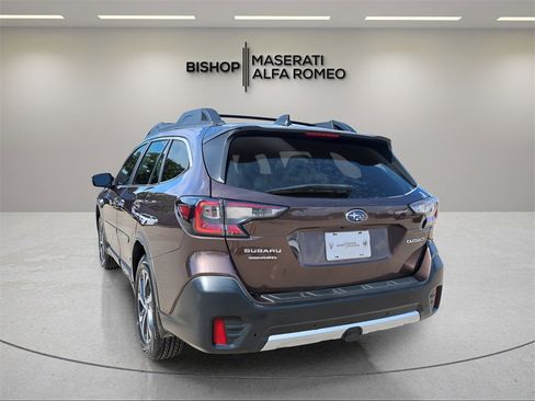 Used 2022 Subaru Outback Limited image 5
