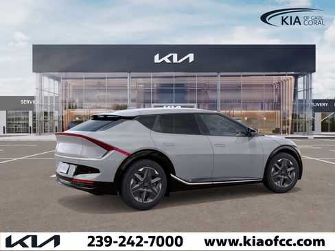 New 2026 Kia EV6 Light RWD image 6