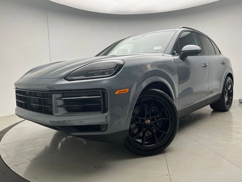 New 2026 Porsche Cayenne AWD/4WD image 1