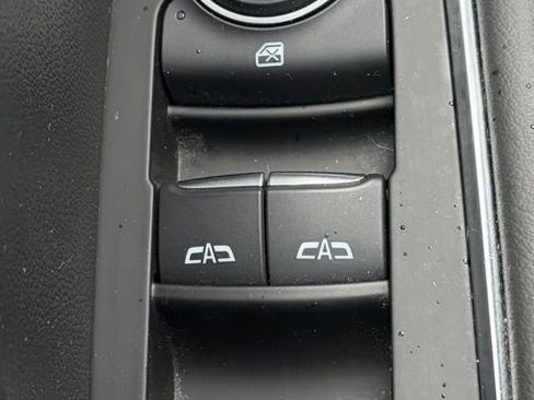 Used 2024 Buick Envision Avenir AWD/4WD image 13