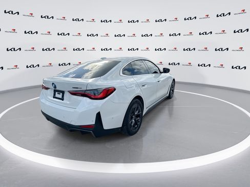 Used 2024 BMW i4 eDrive40 RWD image 8