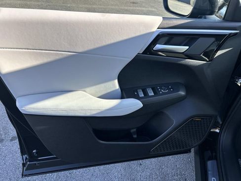 New 2026 Mitsubishi Outlander SE FWD image 23