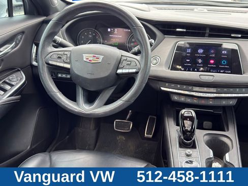 Used 2022 Cadillac XT4 Sport FWD image 27