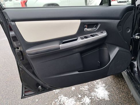 Used 2016 Subaru Crosstrek 2.0i Limited image 10