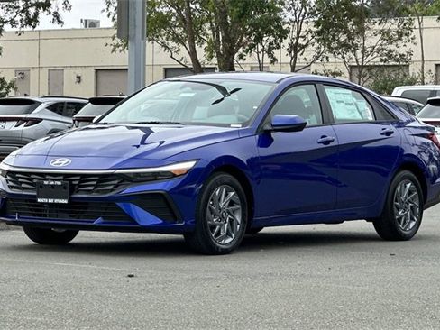 New 2025 Hyundai Elantra Blue image 10