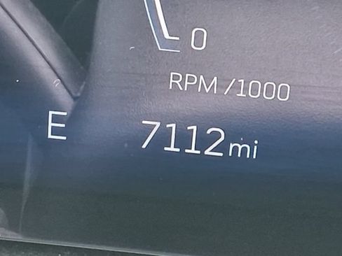 Used 2025 Cadillac XT4 Sport FWD image 14