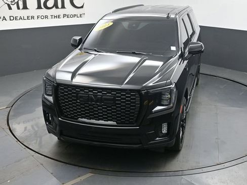 Used 2023 GMC Yukon XL Denali AWD/4WD image 48