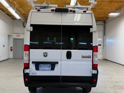Used 2021 RAM ProMaster 1500 FWD image 3