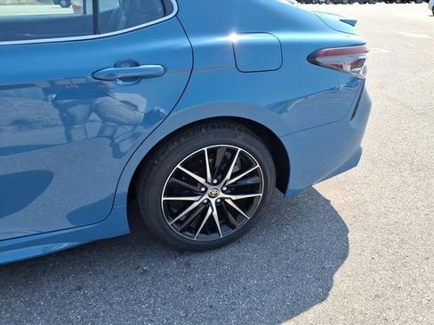 Certified 2023 Toyota Camry SE w/ Cold Weather Package image 5