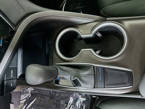 Used 2023 Toyota Camry LE image 21