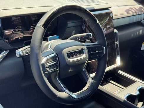 New 2026 GMC Acadia Elevation w/ Super Cruise Package image 15