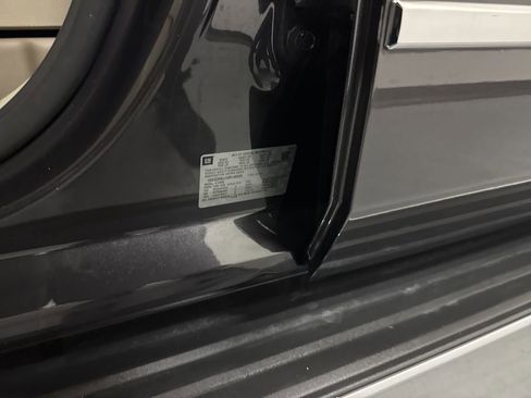 Used 2017 GMC Yukon XL Denali w/ Open Road Package image 72