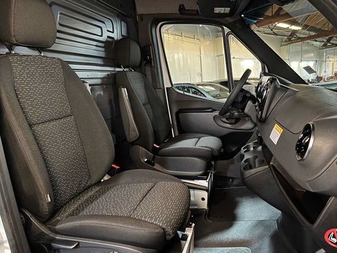 Used 2026 Mercedes-Benz Sprinter 2500 image 53