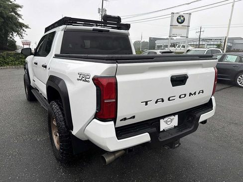 Used 2024 Toyota Tacoma TRD Off-Road AWD/4WD image 12