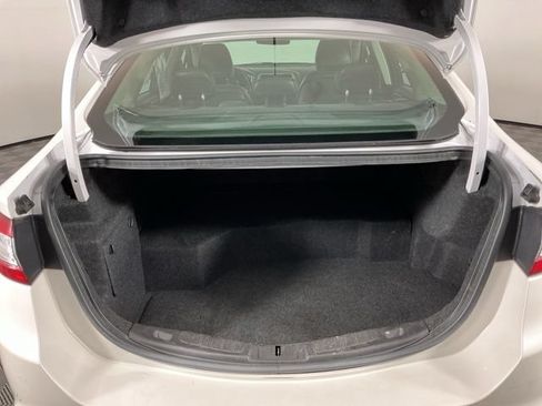 Used 2016 Ford Fusion SE w/ Equipment Group 502A FWD image 29