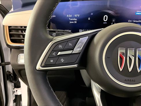 Used 2025 Buick Envision Avenir AWD/4WD image 23