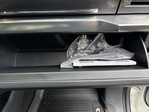 Used 2023 Ford F150 Lariat w/ FX4 Off-Road Package image 41